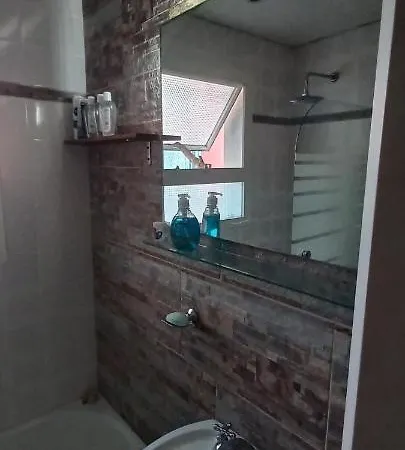 Excelente DPTO para 5 personas a cuadras del mar Mar del Plata Exterior foto
