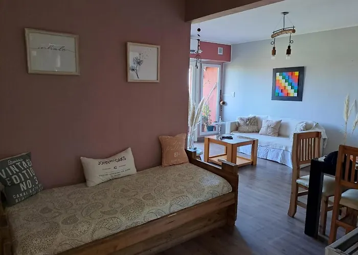 Excelente DPTO para 5 personas a cuadras del mar